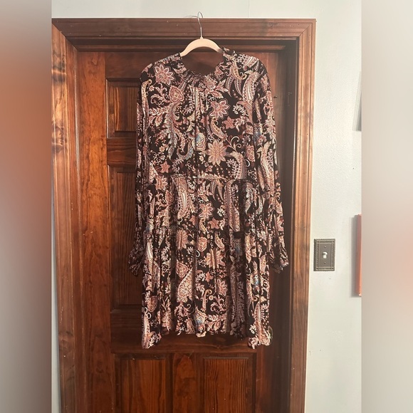 Anthropologie Dresses & Skirts - Anthropologie Black and Red Patterned Dress